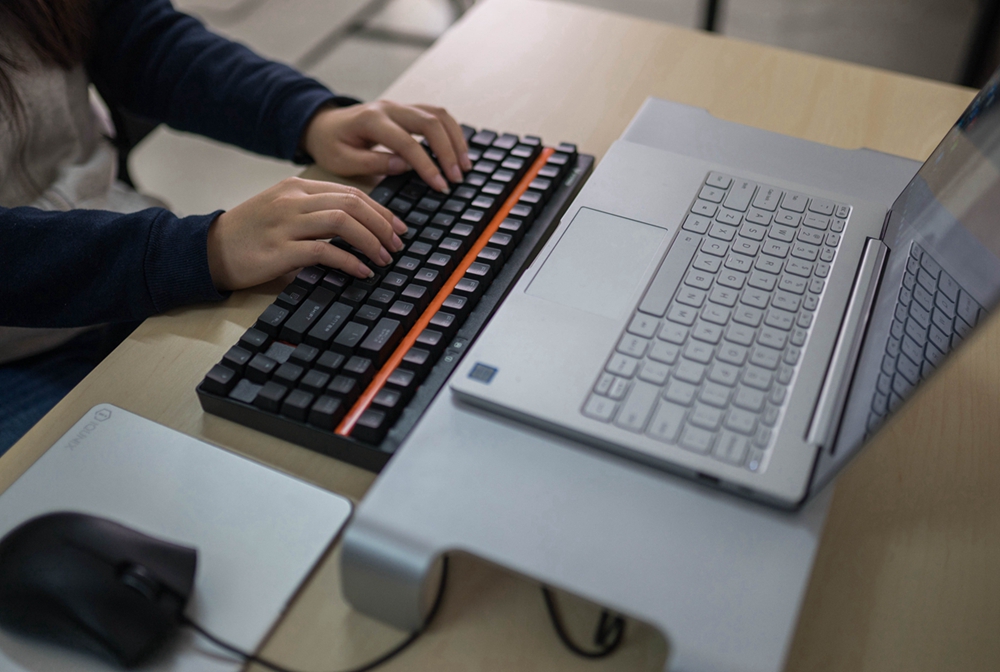 雷柏机械键盘v500l评测,雷柏v500游戏机械键盘