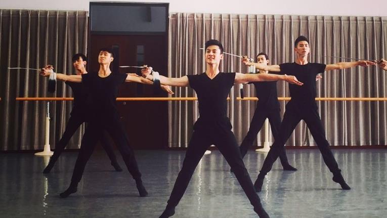 14岁被陈凯歌导演看中,14岁被陈凯歌相中