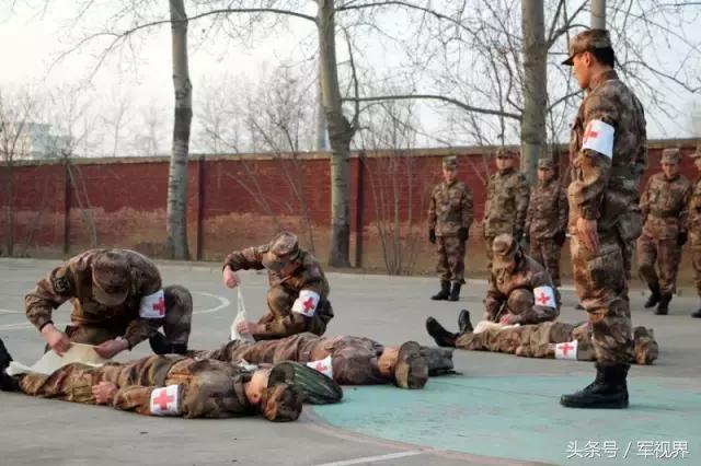 看我后勤兵72般绝技!