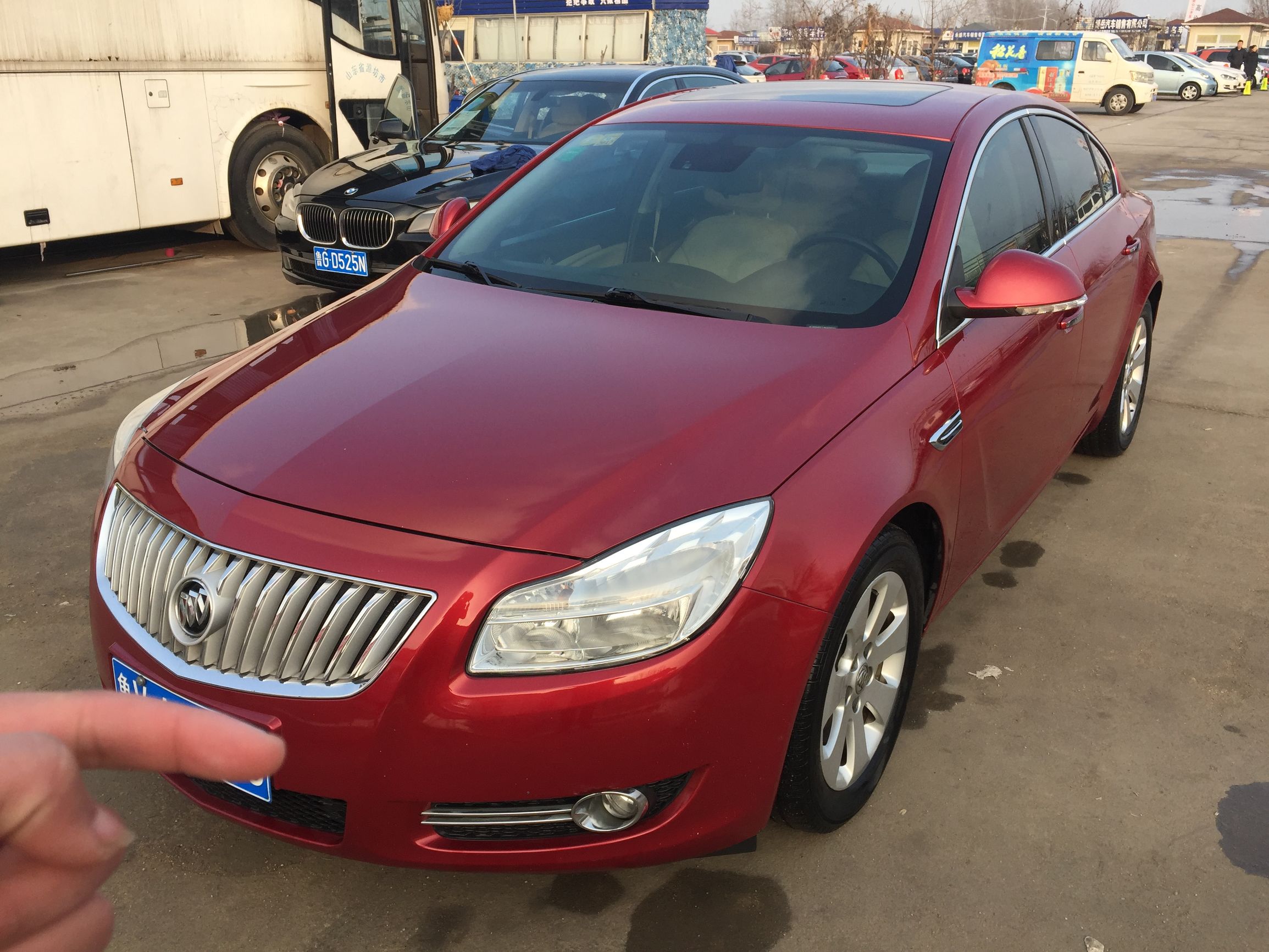 大众cc对比,18君威和18cc哪个更值得买