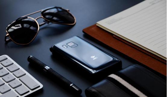 三星w2017心系天下第九代旗舰版,三星w2017心系天下当时价格