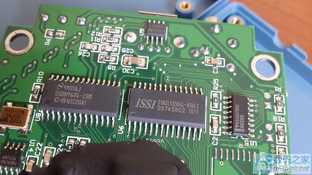 拆一只特种设备,神思身份证阅读器,终于见到防拆开关了