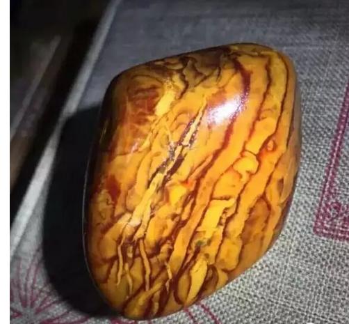 深度解析花姑娘,浅谈琥珀蜜蜡