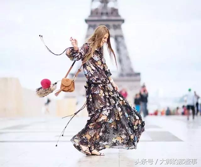 王菲包实际叫什么包,王菲04年隐退后多久复出的