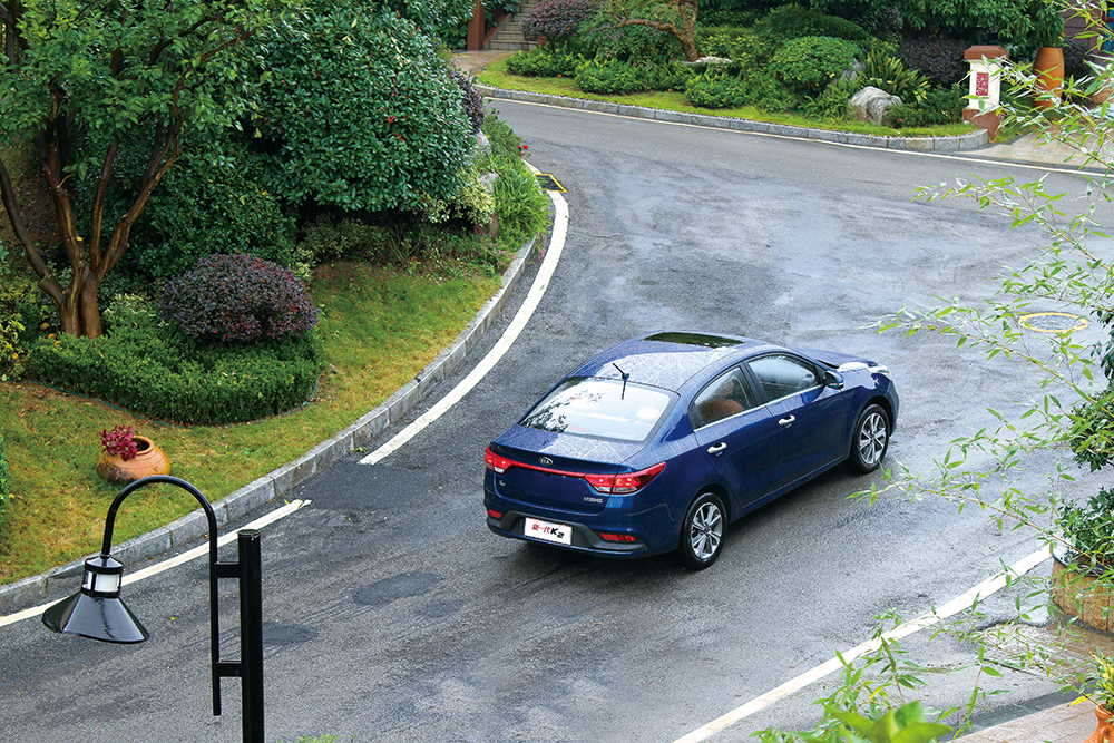 11款起亚k2自动挡1.6试驾,东风悦达起亚k2试驾视频