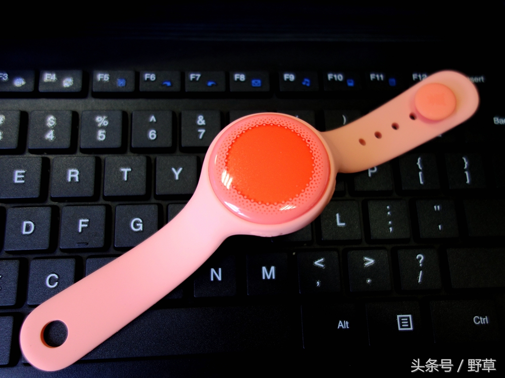 米兔儿童手表4x测评,米兔儿童手表4c对比6c