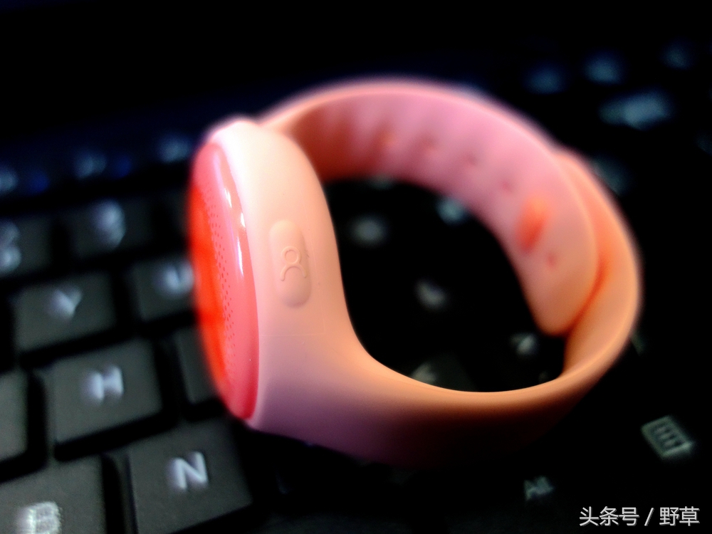 米兔儿童手表4x测评,米兔儿童手表4c对比6c