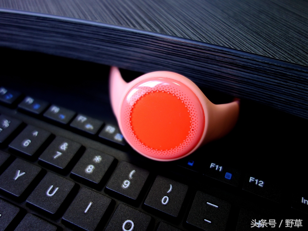 米兔儿童手表4x测评,米兔儿童手表4c对比6c