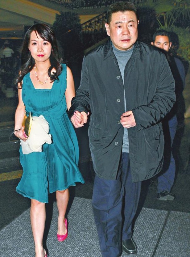 刘銮雄和吕丽君甘比之间的故事,刘銮雄吕丽君恋爱