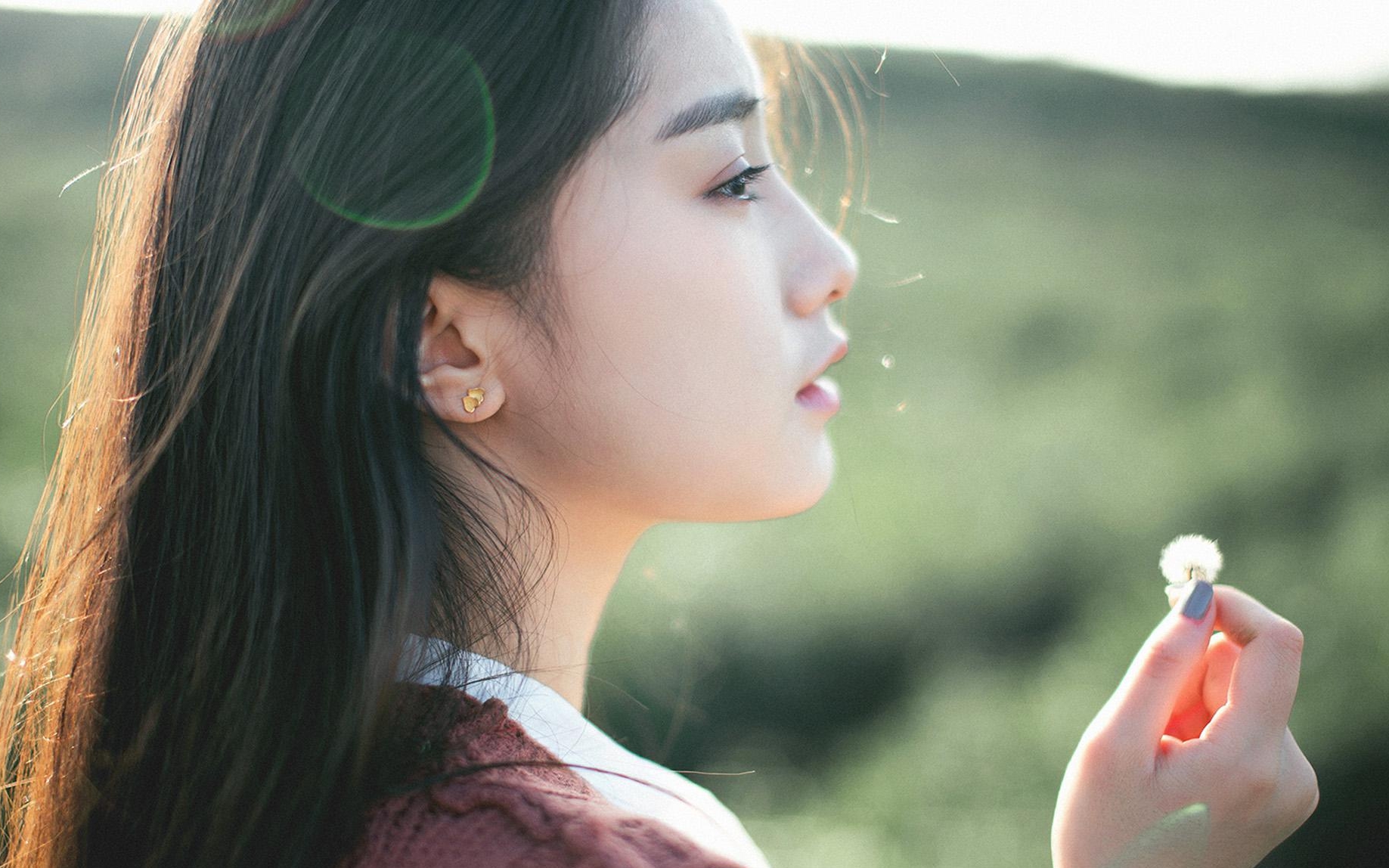 洗面奶跟洁面乳哪个效果更好,洁面乳和洗面奶到底哪个更好用