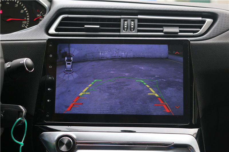 标致308改畅影10.2寸横屏机,2017就这么任性