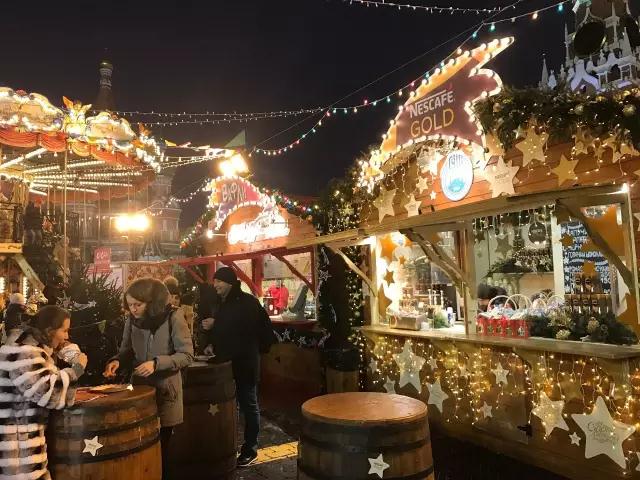 带三个美女自驾中国,自驾房车欧洲之旅