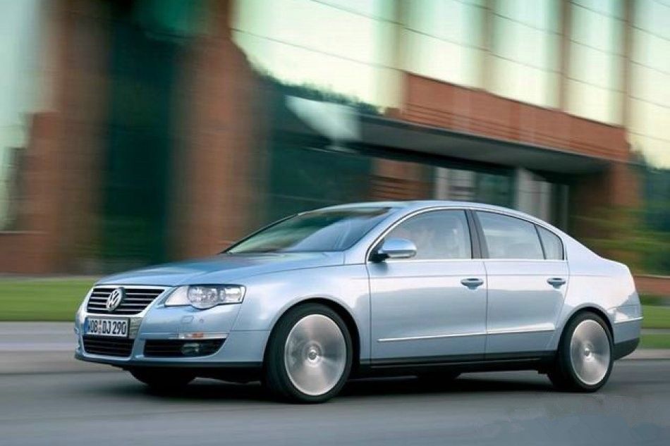 这货到底什么来头,竟让老王的进口迈腾油耗降了近1个油