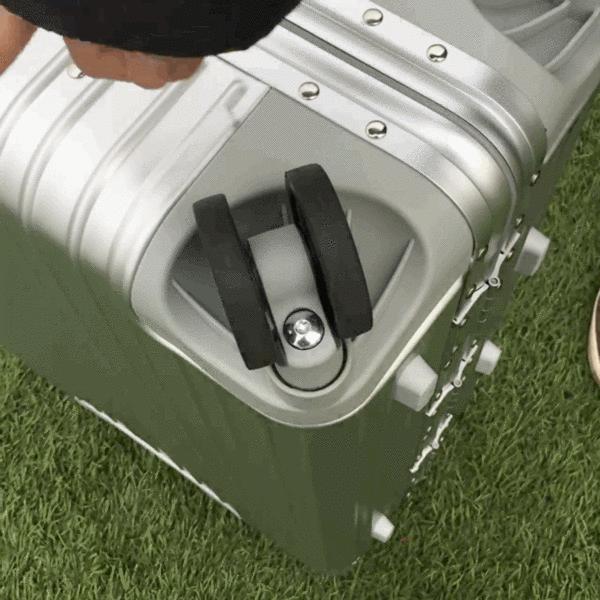 国产箱包性价比高,国产的箱包拉杆箱