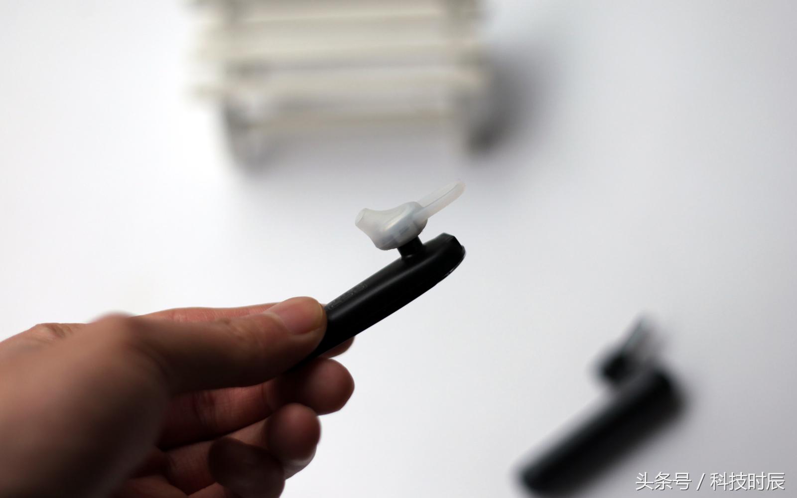 只需要29.9就能入手的蓝牙耳机QCYQ8体验