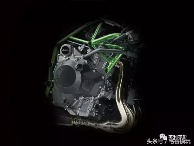 川崎kawasaki摩托车拼装,田宫川崎h2模型拼装过程