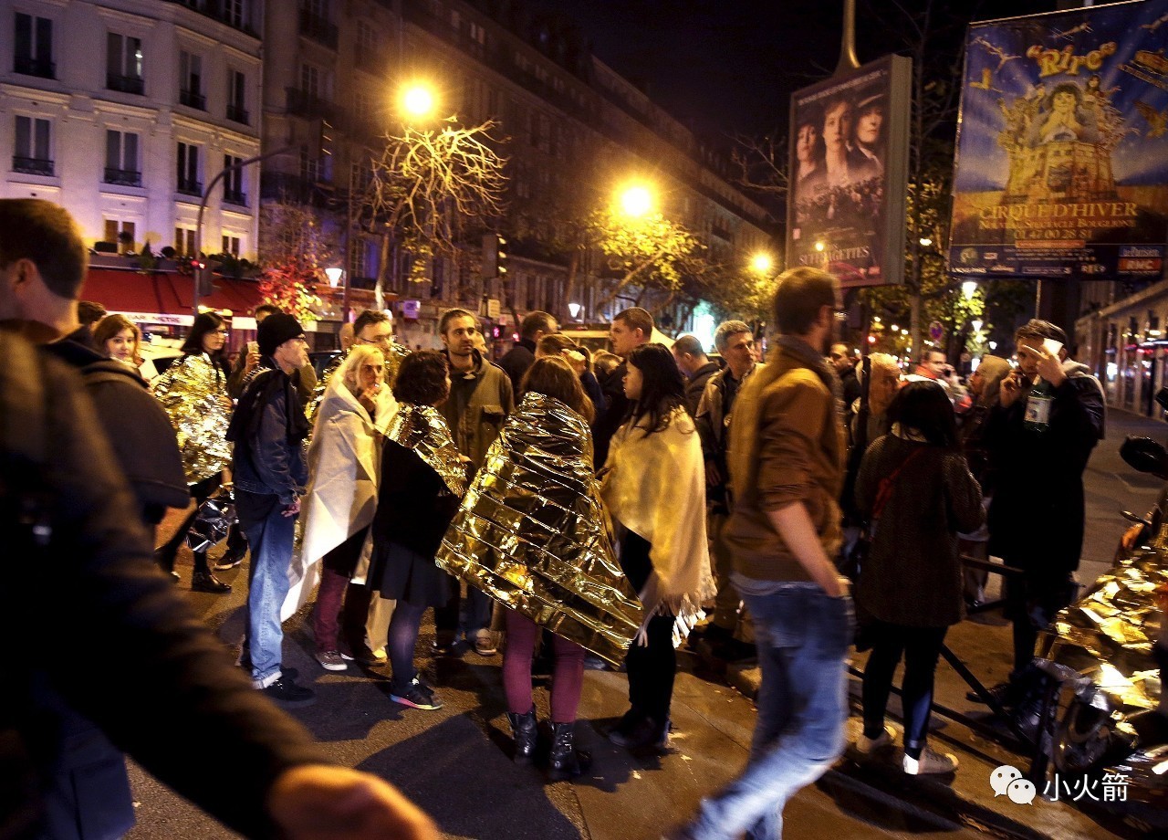 卫星上黄色膜是什么,卫星表面金色薄膜