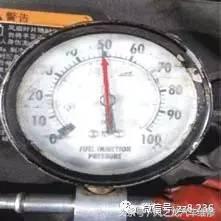 君越发动机故障灯亮行驶一切正常,19君越发动机故障灯亮是什么原因