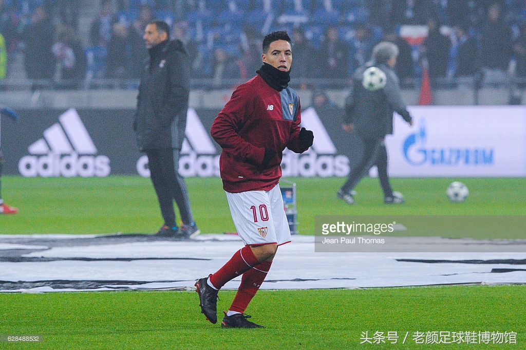 门外汉nb踏入足球市场是自找没趣？其实它也是30年球鞋老司机