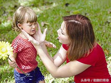 孩子被别的小朋友欺负了怎么办,孩子被小朋友欺负家长应该怎么做