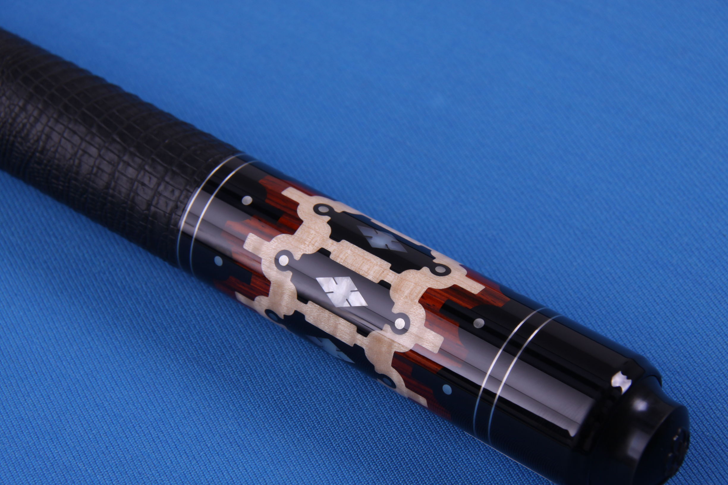 带梅花标志的台球杆,美国梅花台球杆