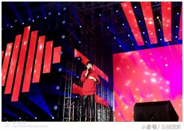 榻愬獩鐩存挱瑙嗛,榻愬獩