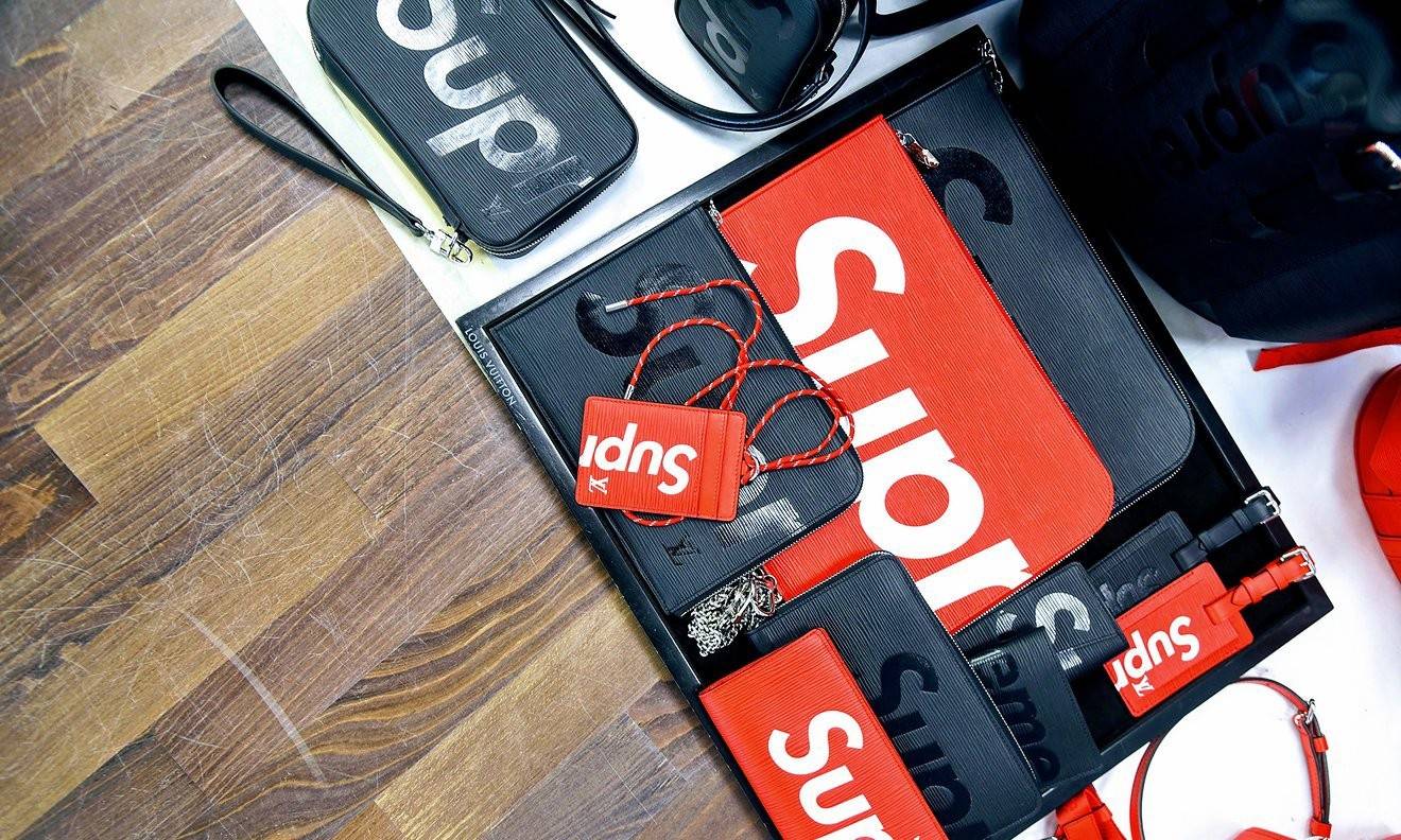 lv联名supreme牛仔外套2018款,lvsupreme联名搭配