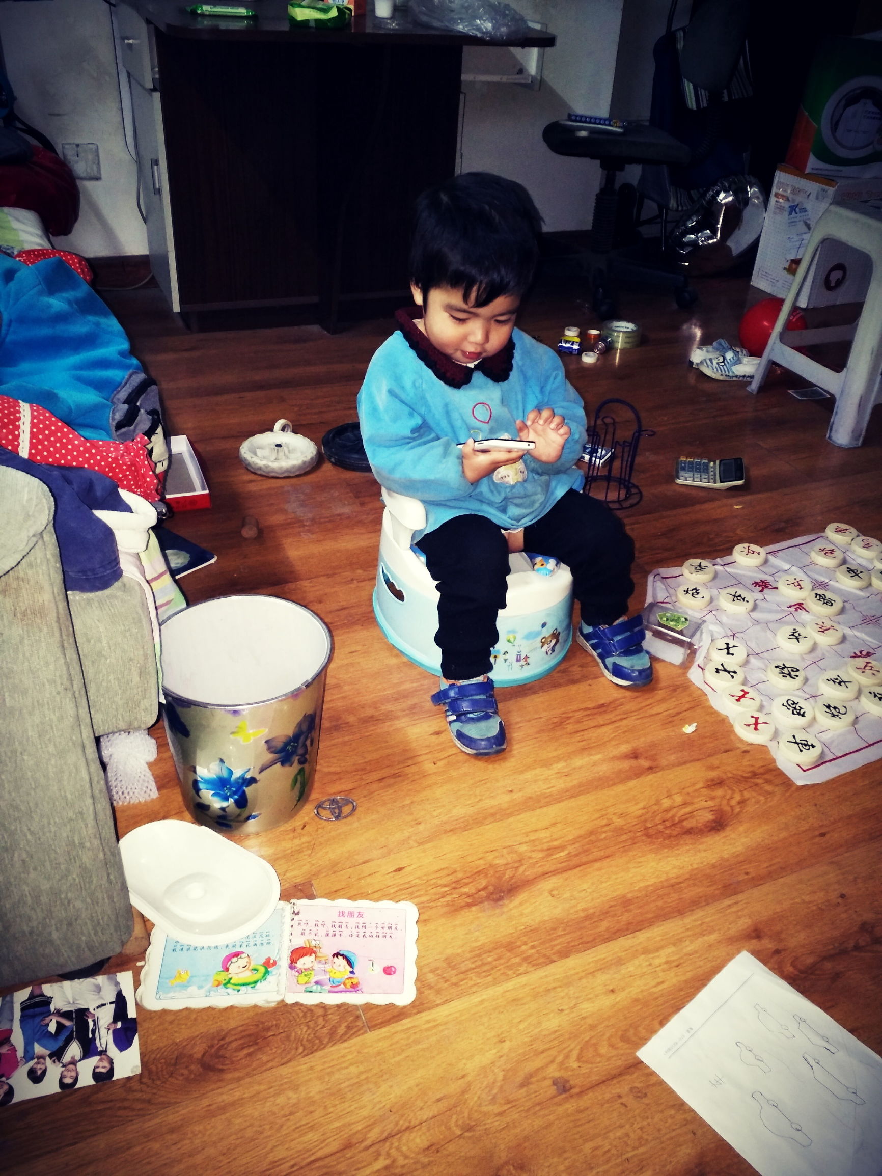 宝宝把尿的正确方法和注意事项,宝宝把尿正确姿势