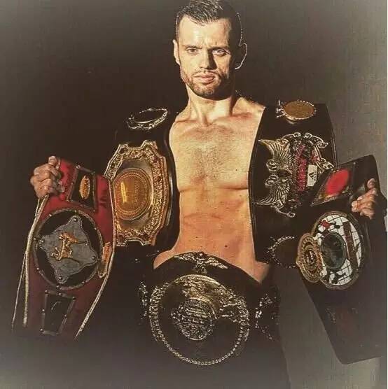 比泰森厉害到什么程度,比泰森恐怖的拳王