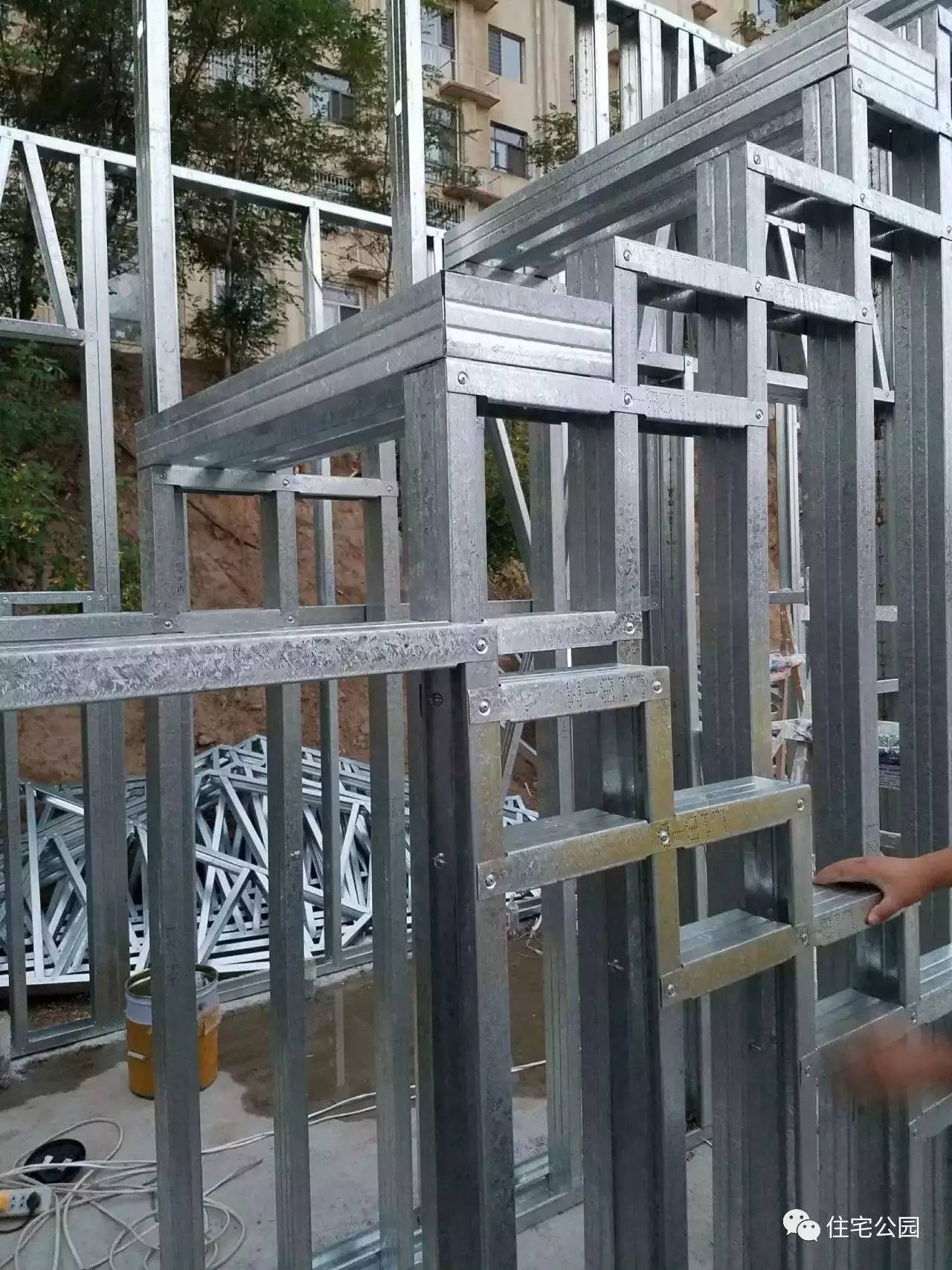 他花25万城郊盖栋轻钢房为何却羡煞了100万城市买楼的发小?