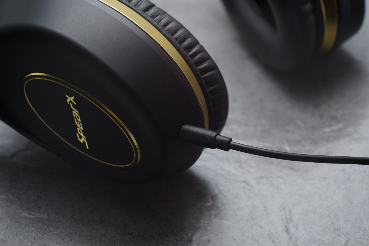 音质最好的千元蓝牙耳机,音质公认最好的有线耳机头戴式