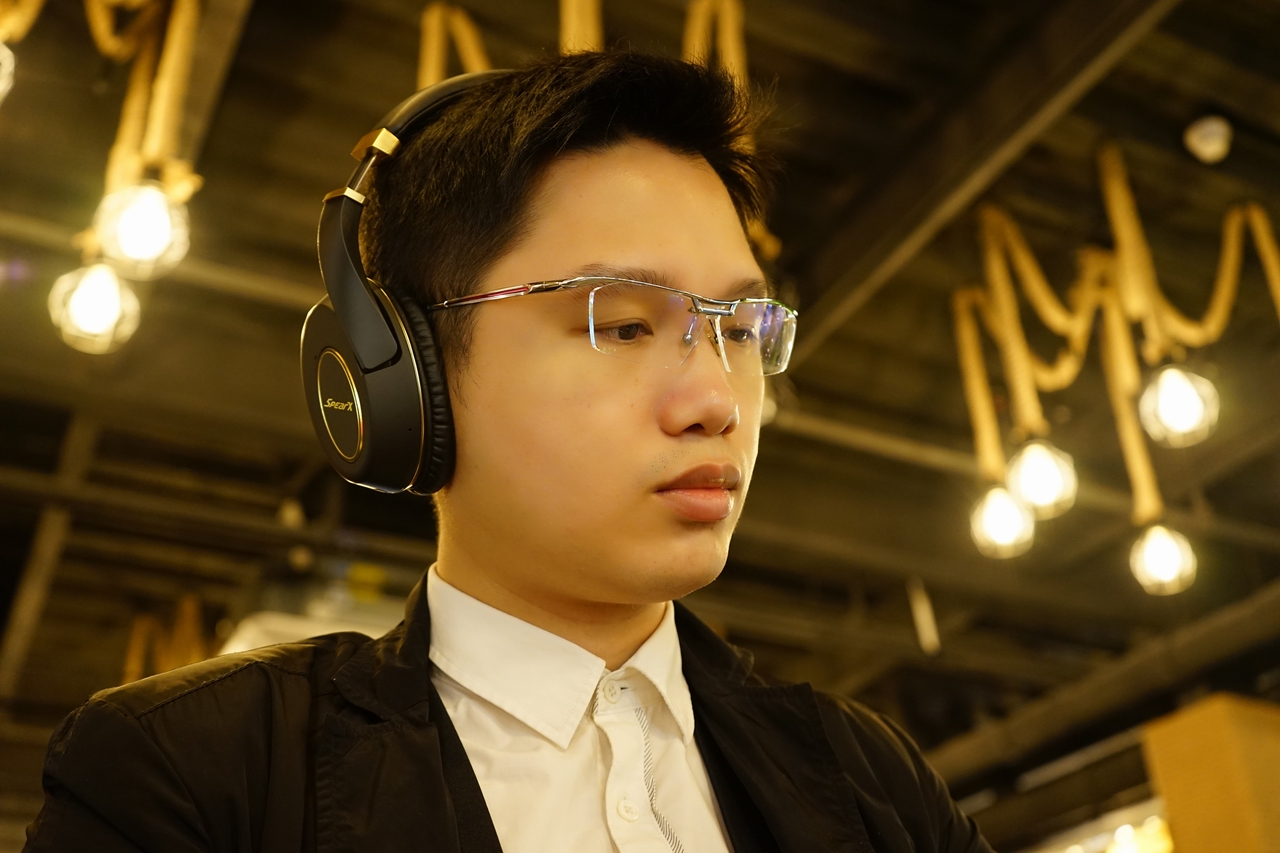 音质最好的千元蓝牙耳机,音质公认最好的有线耳机头戴式