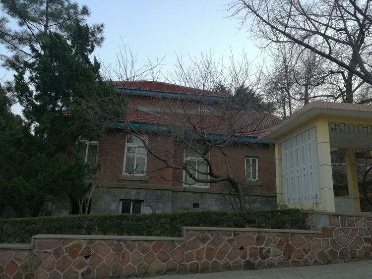 追寻历史遗迹感受文化魅力,八七疗养院历史遗迹