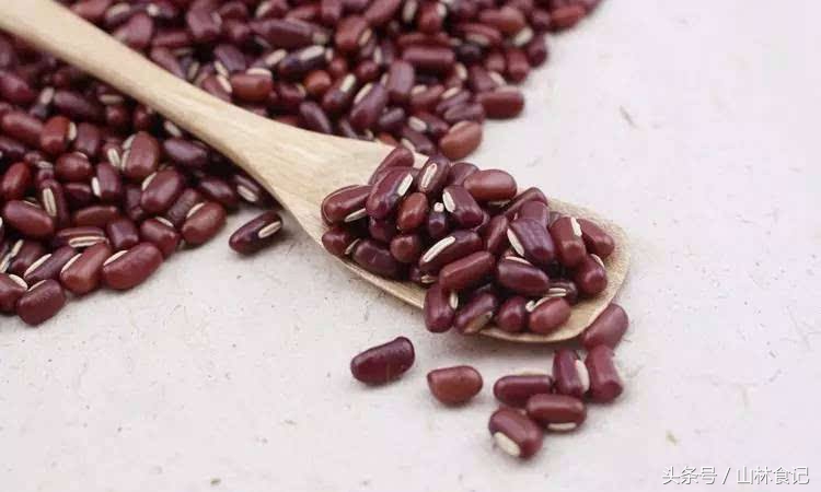 赤小豆祛湿神器,祛湿薏米赤小豆茯苓茶有用吗