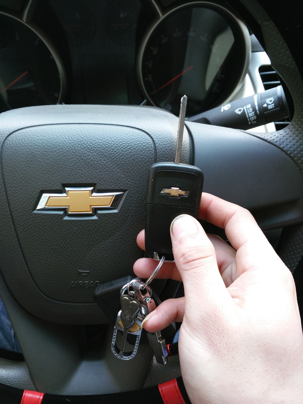 2015款经典科鲁兹10万公里,15款经典科鲁兹用车