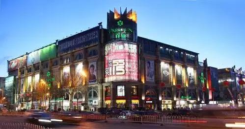 上海各商场停车场收费标准,上海哪个区停车费最便宜