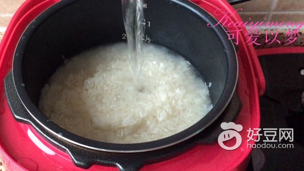 美的电压力锅糙米饭,美的mini饭煲