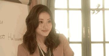 看十元妹子变身校对女孩，一天10+梳发造型，你也可以轻松学