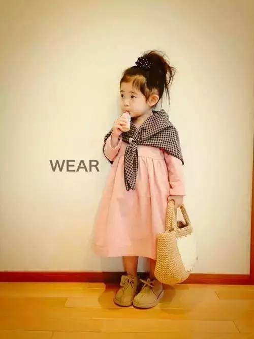 日本萌娃童装走秀,日系小童装潮流搭配