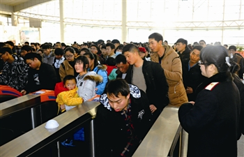 我市2020年春运拉开大幕,泰州火车站2020春运