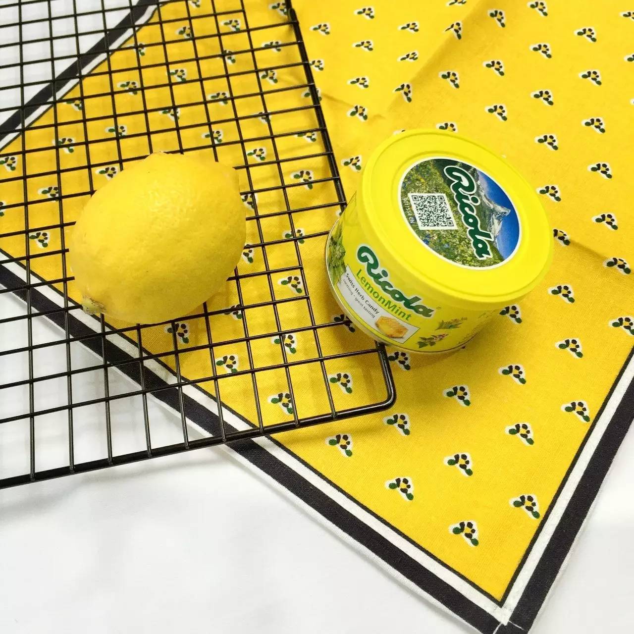 啊咧？什么东西这么黄？