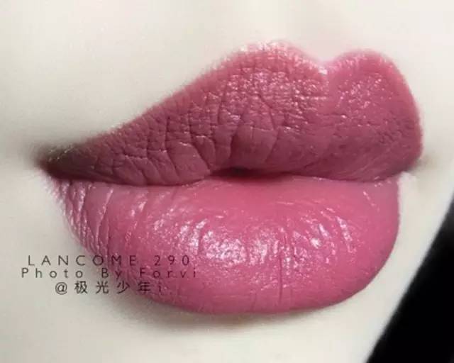 我的化妆包里面有什么,我的化妆包完整版