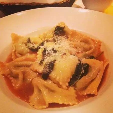 过年回家前，我准备天天慵懒性感地吃碗面