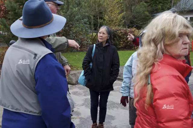 希拉里移民了吗,希拉里移民后的现状