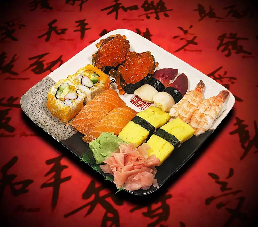 首尔、东京的街头美食每天都在拿钩子勾我,尤其这几家!