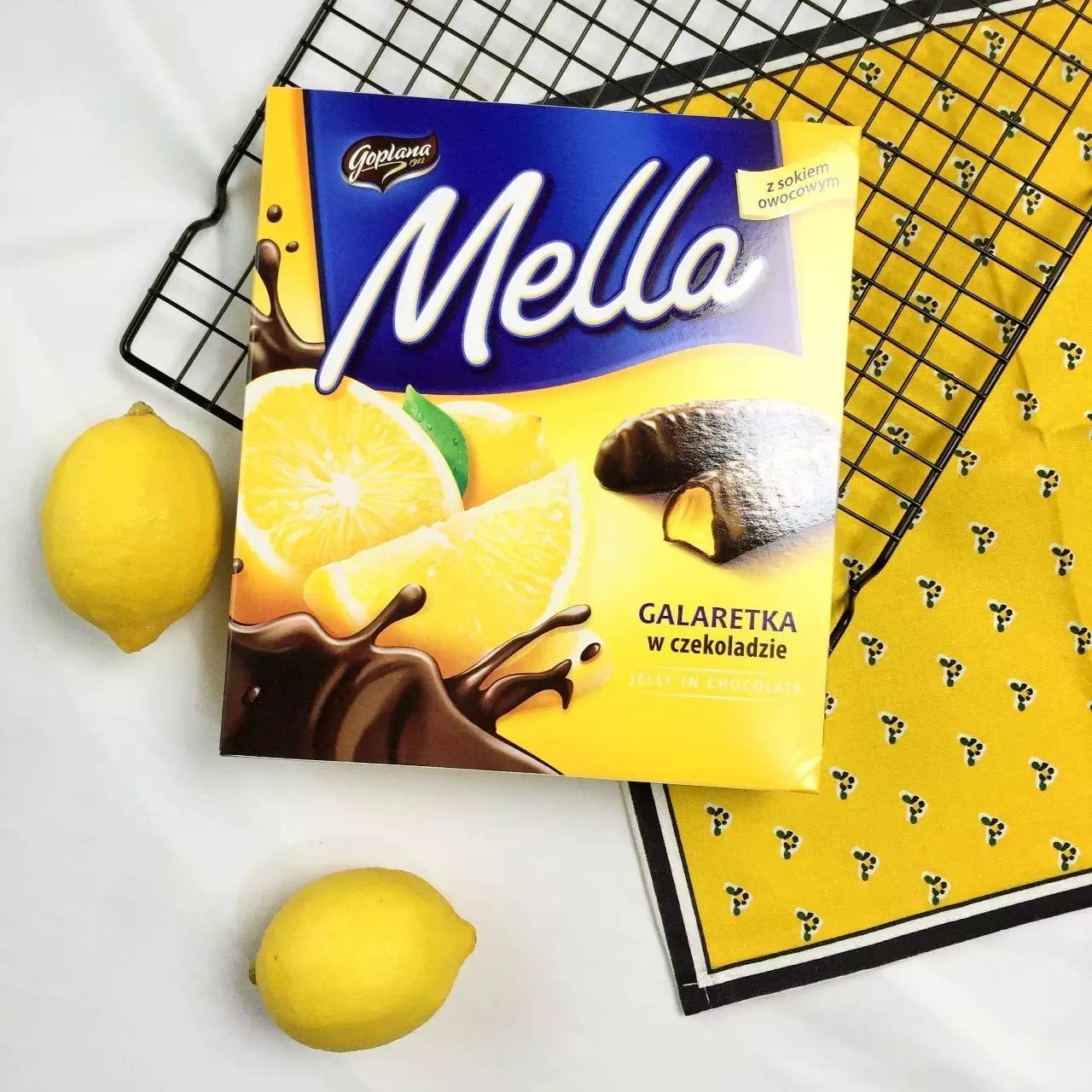 啊咧？什么东西这么黄？