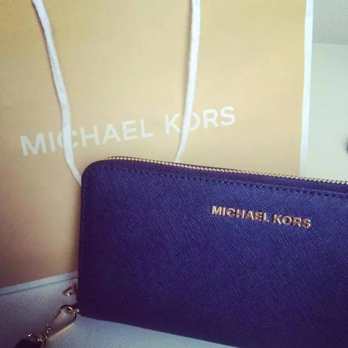 最受女生欢迎的十大包包排行榜,女士皮夹子什么牌子好