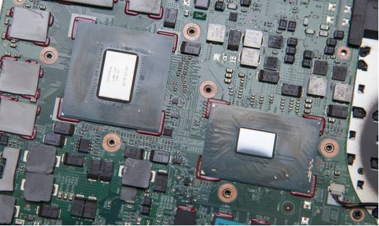 雷蛇灵刃152060测评,雷蛇买灵刃14还是灵刃15