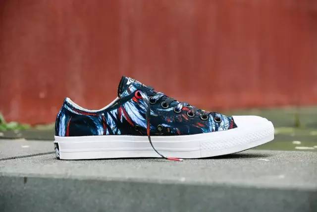 鸡年元素衣服,鸡年服装潮流