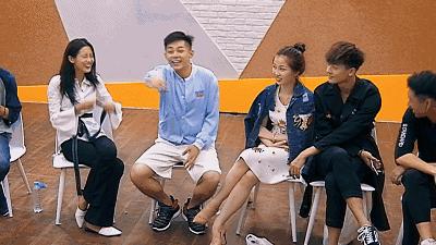 一年级邵明明现状,邵明明收官宴